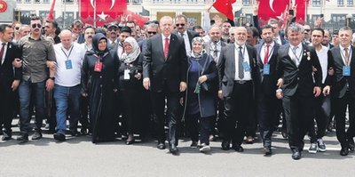 İri olalım kardeş olalım