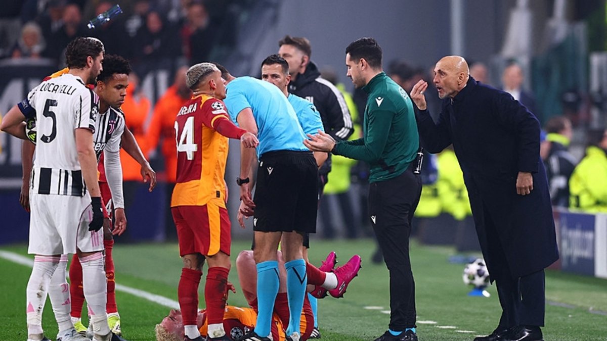 Juventus, Galatasaray karşısında 10 kişi kaldı!