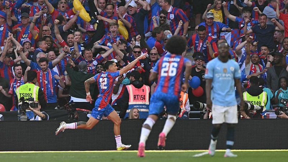 Crystal Palace 1-0 Manchester City (MAÇ SONUCU ÖZET) FA Cup Crystal Palace'ın! Crystal Palace 1-0 Manchester City (MAÇ SONUCU ÖZET) FA Cup Crystal Palace'ın!