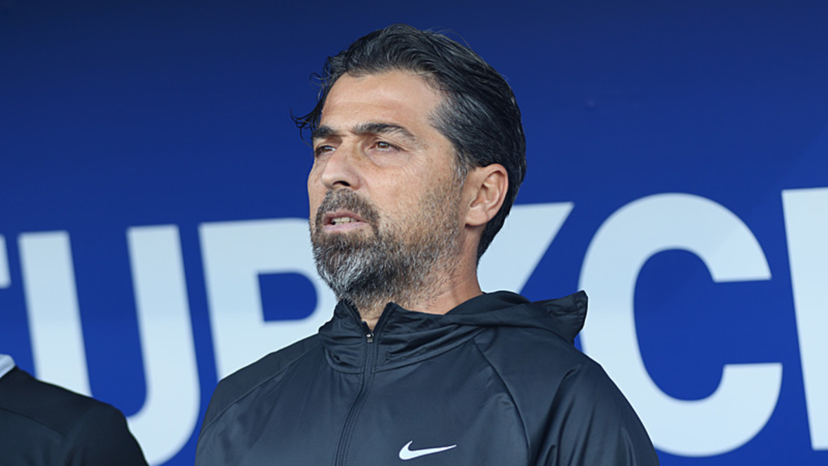 Çaykur Rizespor'dan İlhan Palut'a veda!