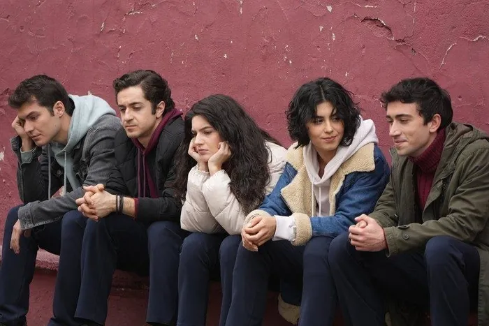 gelsin-hayat-bildigi-gibi-20-bolum-izle-gelsin-hayat-bildigi-gibi-son-bolum-tek-parca-full-izle-1669878850323.jpeg 📺 Gelsin Hayat Bildiği Gibi yeni bölüm İZLE | Gelsin Hayat Bildiği Gibi 20. bölüm İZLE | Gelsin Hayat Bildiği Gibi son bölüm İZLE | Show TV Gelsin Hayat Bildiği Gibi izle - 8