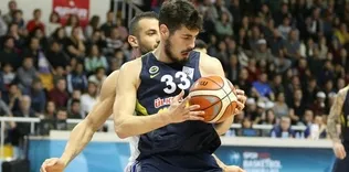 3 yıl daha Fenerbahçe’de