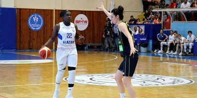 Fenerbahçe Kadın Basketbol Takımı Hatay Belediye'ye şans tanımadı
