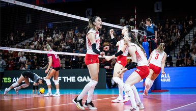 Filenin Sultanları Hollanda'yı 3-0'la geçti