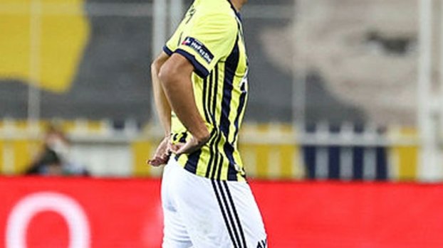 Son dakika spor haberleri: Fenerbahçe'de ilk ayrılık! İşte yeni adresi #