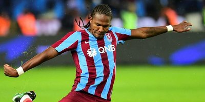 Rodallega santradan gol atıyordu