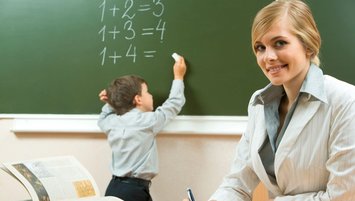 UZMAN ÖĞRETMENLİK SINAVI SON GİRİŞ SAATİ KAÇ? | 2023 Uzman, başöğretmen sınavı kaç soru, kaç dakika sürüyor?