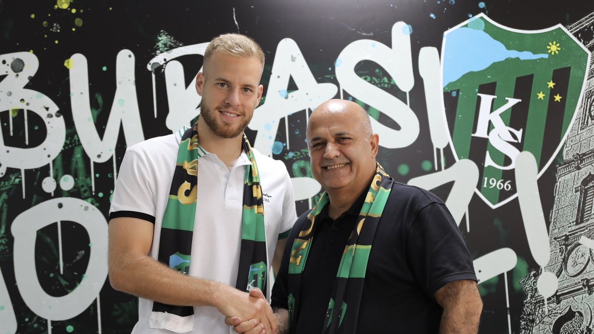 Hrvoje Smolcic kiralık olarak Kocaelispor'da