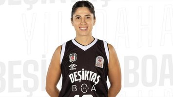 Özge 1 yıl daha Kartal’da