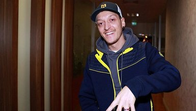 Mesut Ozil Fenerbahce Yi Borsada Sirtladi Fotomac