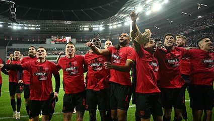 Bayer Leverkusen 59 yıllık yenilmezlik rekorunu kırdı!