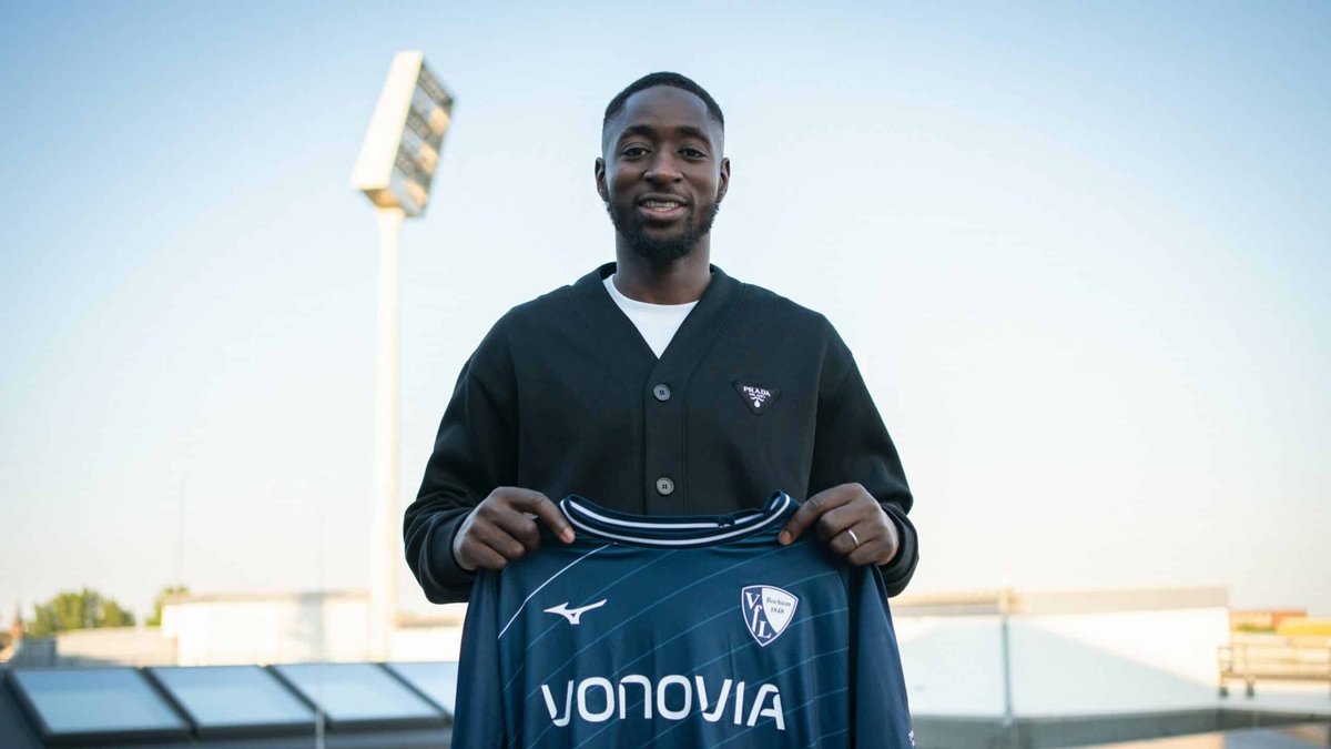 TRANSFER HABERİ - Fenerbahçe'ye 1.93'lük orta saha! Avrupa devleri de istiyor TRANSFER HABERİ - Fenerbahçe'ye 1.93'lük orta saha! Avrupa devleri de istiyor