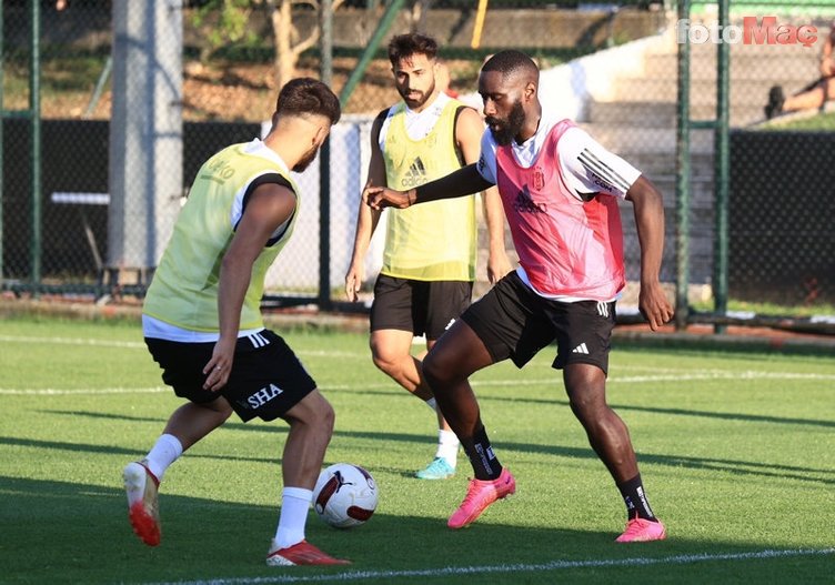 TRANSFER HABERİ - Beşiktaş'tan İtalya'ya stoper çıkarması! Emanuel Aiwu'ya teklif yapıldı