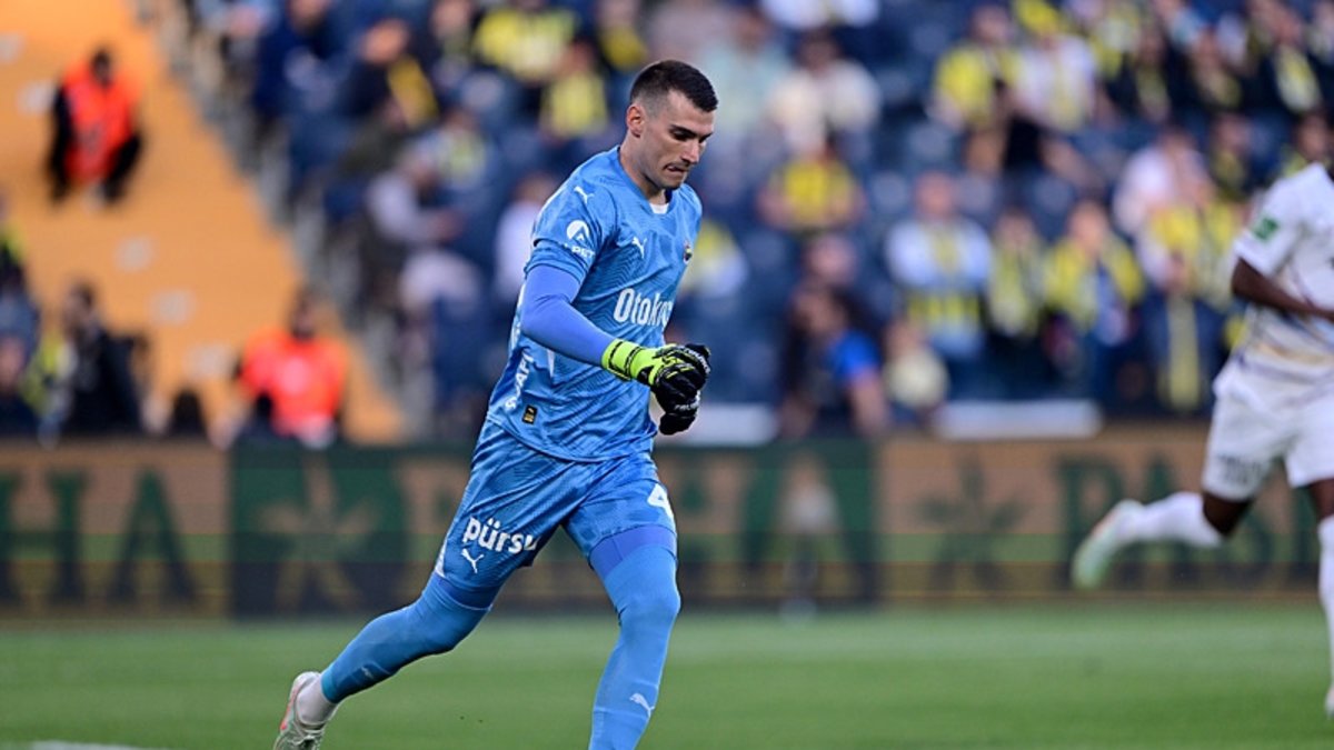 TRANSFER HABERİ - Livakovic takasla gidiyor! Fenerbahçe'nin yeni kalecisi... TRANSFER HABERİ - Livakovic takasla gidiyor! Fenerbahçe'nin yeni kalecisi...