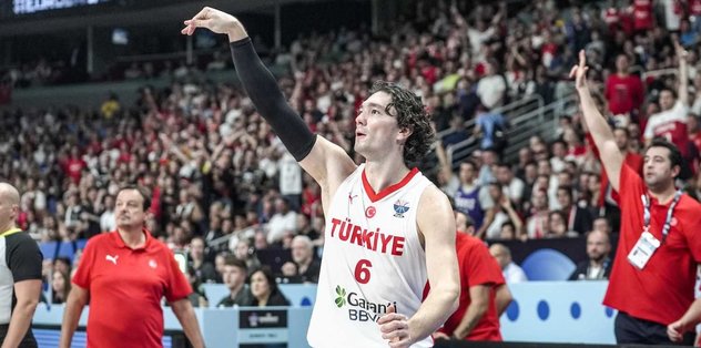 12 Dev Adam liderlik aşkına