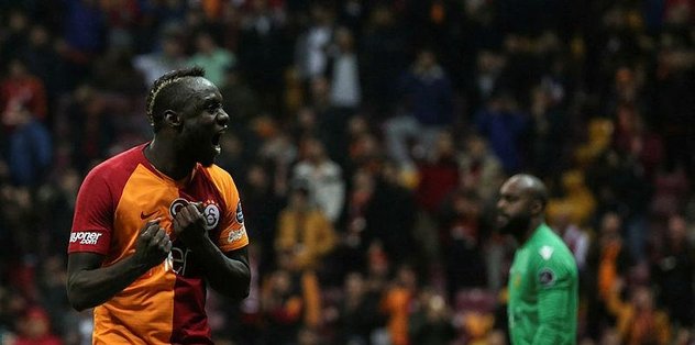 Galatasaraylı Diagne'den Başakşehir paylaşımı!