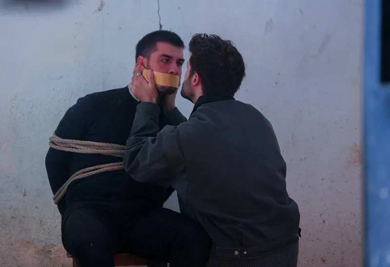 Siyah Kalp 10. bölüm fragmanı - Siyah Kalp yeni bölüm fragmanı izle - 1