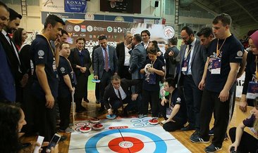 Floor Curling Şampiyonası düzenlendi
