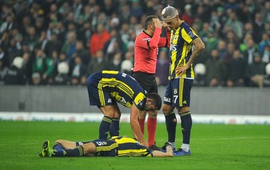 Fenerbahçe’den zehir zemberek açıklama! Cüneyt Çakır...
