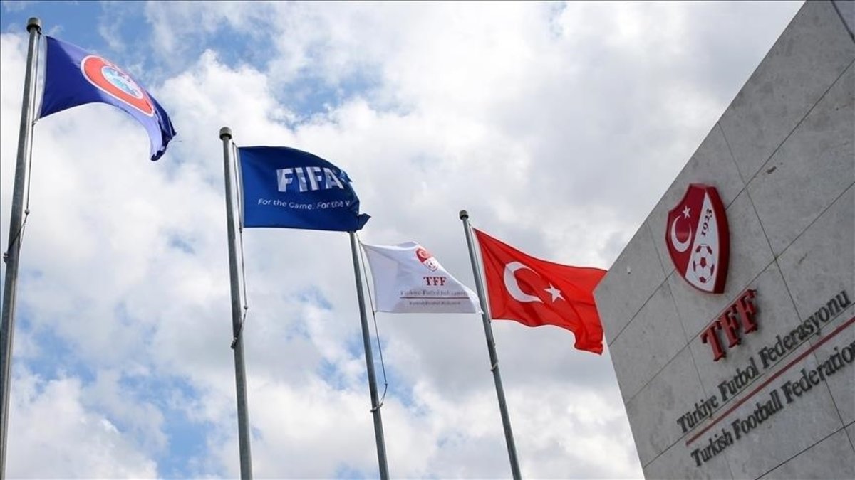 Süper Lig'den 8 kulüp PFDK'ya sevk edildi