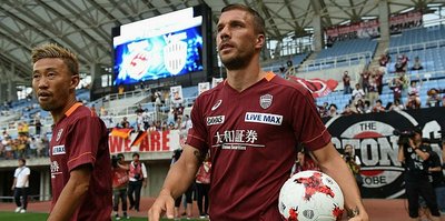 Lukas Podolski Köln’e dönüyor