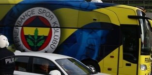 Fenerbahçe otobüsüne saldırı