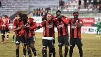 Vanspor evinde zorlanmadı