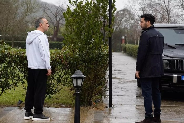 guller-ve-gunahlar-yeni-bolum-izle-kanal-d-guller-ve-gunahlar-15-bolum-1769889064365.jpeg Güller ve Günahlar 15. bölüm izle