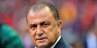 Gençler sahaya