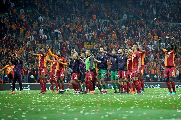 Galatasaray 16 yıl sonra ilki başardı