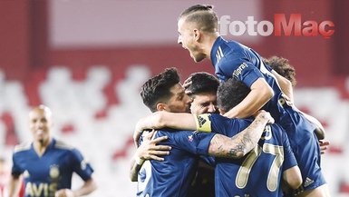 Fenerbahçe'de büyük kriz... “Biz neden oynamıyoruz!”