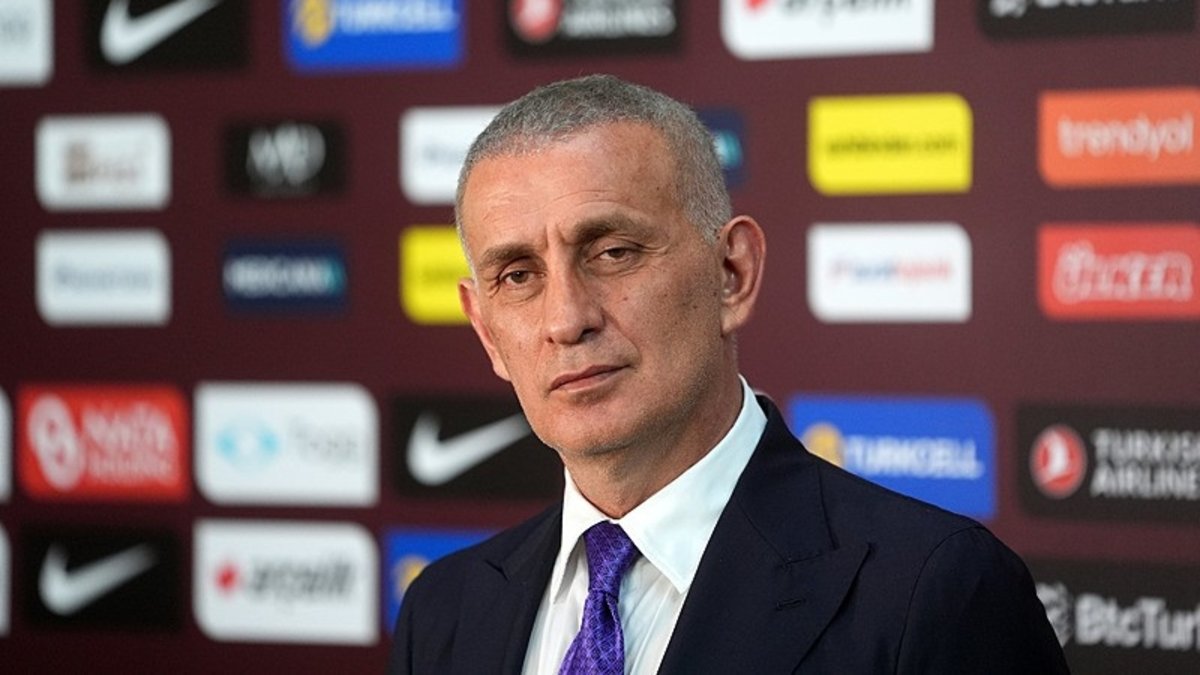 TFF Başkanı İbrahim Hacıosmanoğlu: Yetişebilirsek yeni sezona yaka kamerasıyla başlayacağız TFF Başkanı İbrahim Hacıosmanoğlu: Yetişebilirsek yeni sezona yaka kamerasıyla başlayacağız
