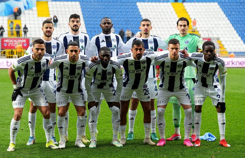 trabzonspor-kasimpasa-maci-ne-zaman-saat-kacta-ve-hangi-kanalda-1769147254903.jpg