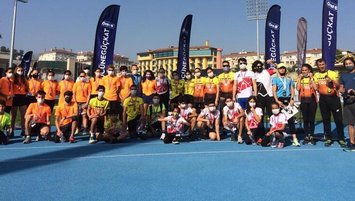 580 sporcu yarıştı