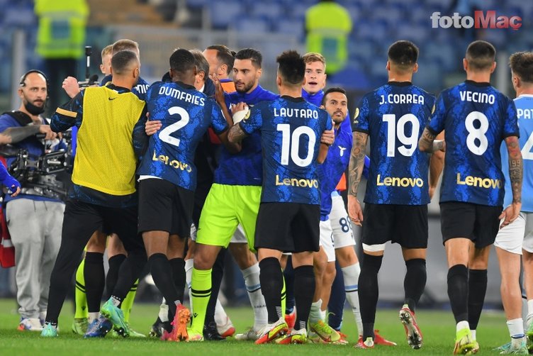 Galatasaray'ın rakibi Lazio ile Inter arasındaki maçta kavga çıktı