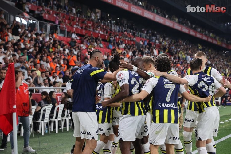 TRANSFER HABERİ: Fenerbahçe'den taraftara bayram hediyesi! Juventus'un yıldızıyla masaya oturulacak