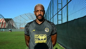 Terbiyesiz Fernandes!