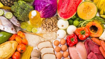 Sağlıklı beslenmek için ne yemeliyiz?