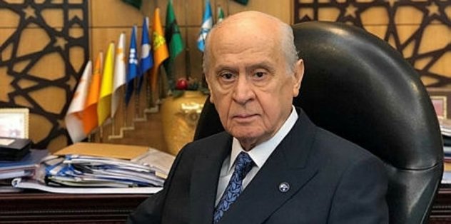 Devlet Bahçeli A Milli Takım&amp;#39;ı tebrik etti - Fotomaç