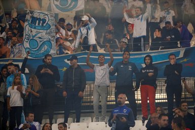 Marsilya - Konya maçında olay