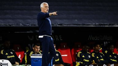 Devler Ligi aşkına