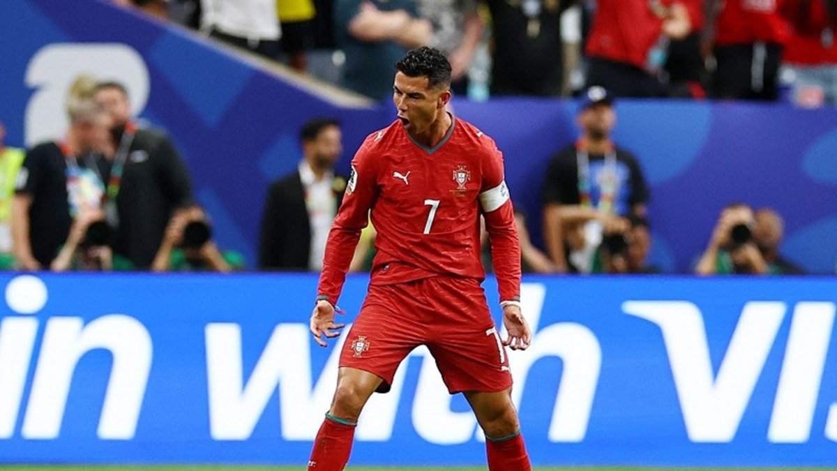 Cristiano Ronaldo'dan Dünya Kupası tarihine geçen gol! İlk oyuncu oldu