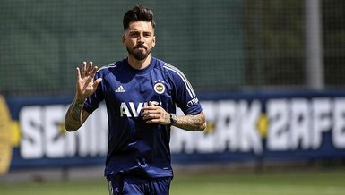 Jose Sosa Fenerbahçe'de 2. baharı yaşıyor