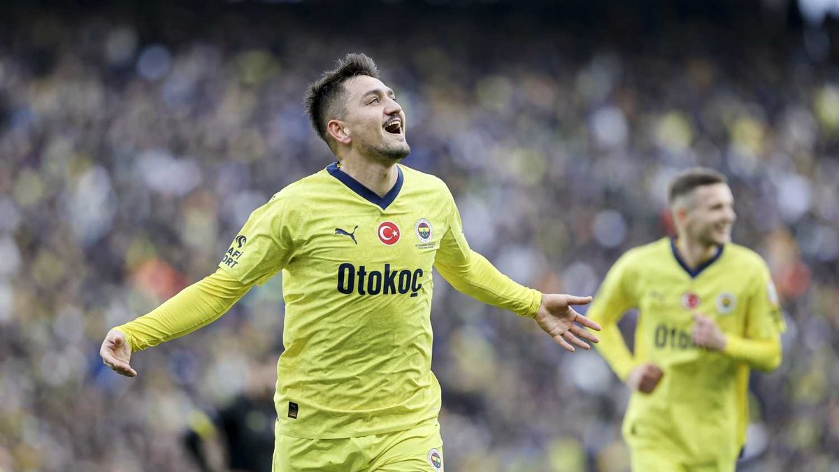 FENERBAHÇE HABERLERİ | Cengiz Ünder Los Angeles FC'de takım arkadaşları ile tanıştı FENERBAHÇE HABERLERİ | Cengiz Ünder Los Angeles FC'de takım arkadaşları ile tanıştı