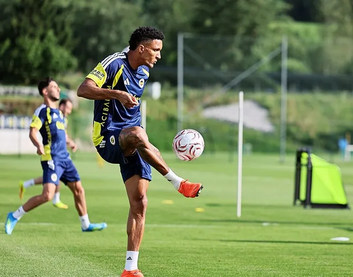 fenerbahce-admira-wacker-maci-ne-zaman-saat-kacta-ve-hangi-kanalda-fb-hazirlik-maci-1783493222356.jpeg Fenerbahçe-Admira Wacker maçı ne zaman?