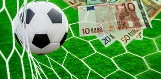 Gol kralı olunca maaşına 3 kat zam istedi