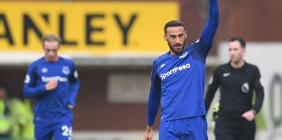 Everton'da Cenk Tosun krizi