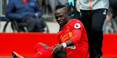 Liverpool'a Mane'den kötü haber