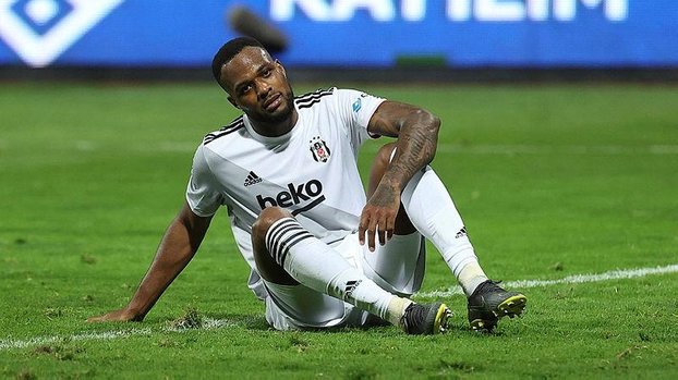 Son dakika Beşiktaş haberi: Larin Aboubakar'ı arattı #