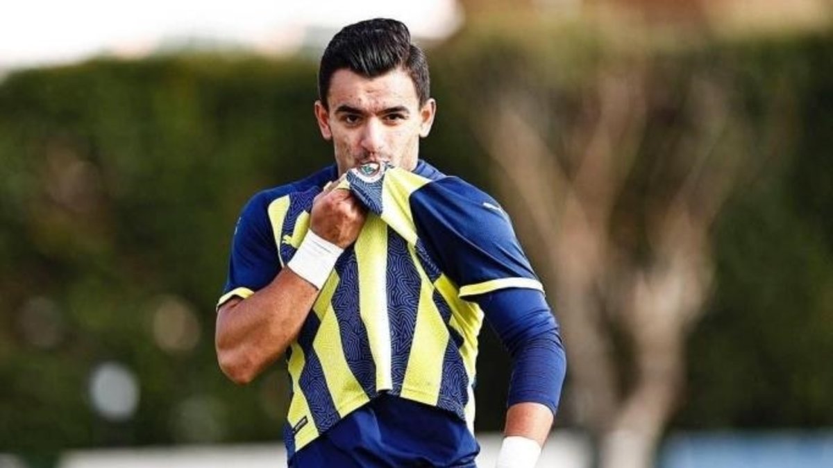 Konyaspor Melih Bostan'ı kadrosuna kattı!